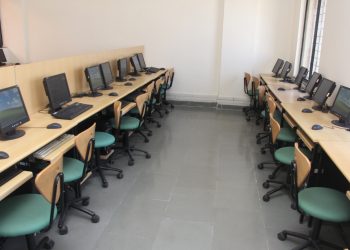 computer lab of hotel management College in Pune